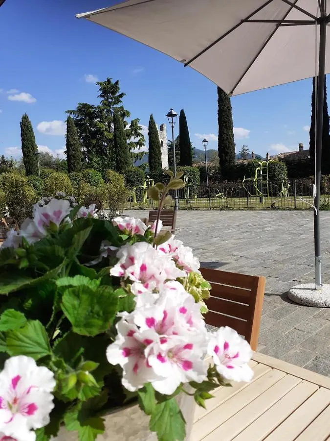 Residence Perlago Predore Vakantiehuis