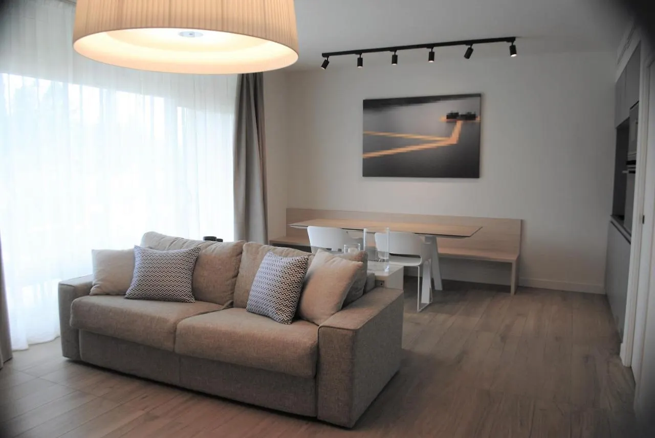 Residence Perlago Predore 0*,