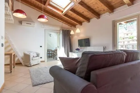 Residence Perlago Predore 0*,  Italië